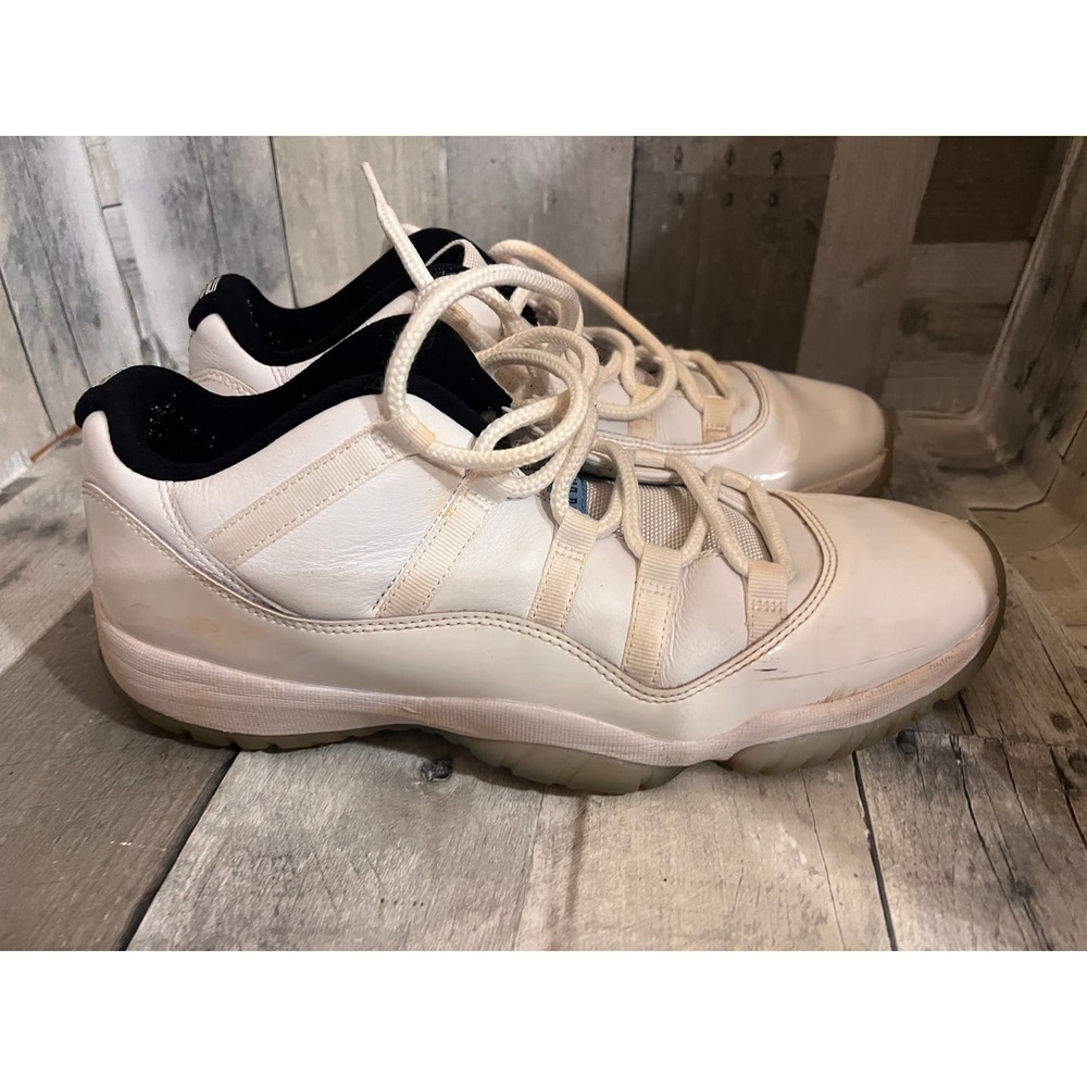 Nike Air Jordan 11 Retro Low Legend Men's 11 White/Blue Lace Up Shoes